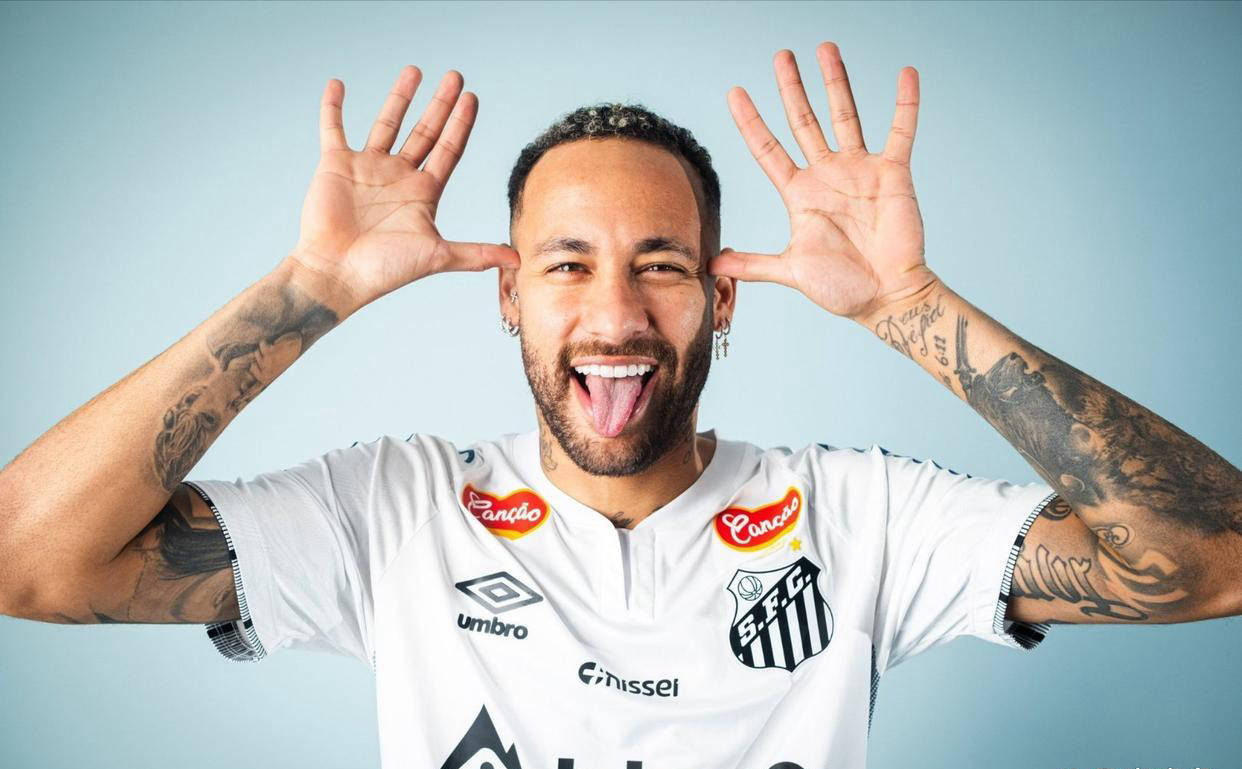 问鼎娱乐-包含内马尔新星重返赛场表现突出，雄鹿前途光明！上演精彩一战的词条