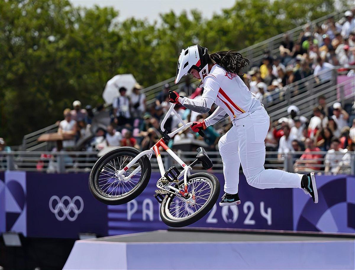 关于埃因霍温迎NBA总决赛关键赛，清晨再遭质疑，赛场秩序良好，心理建设被强调的信息