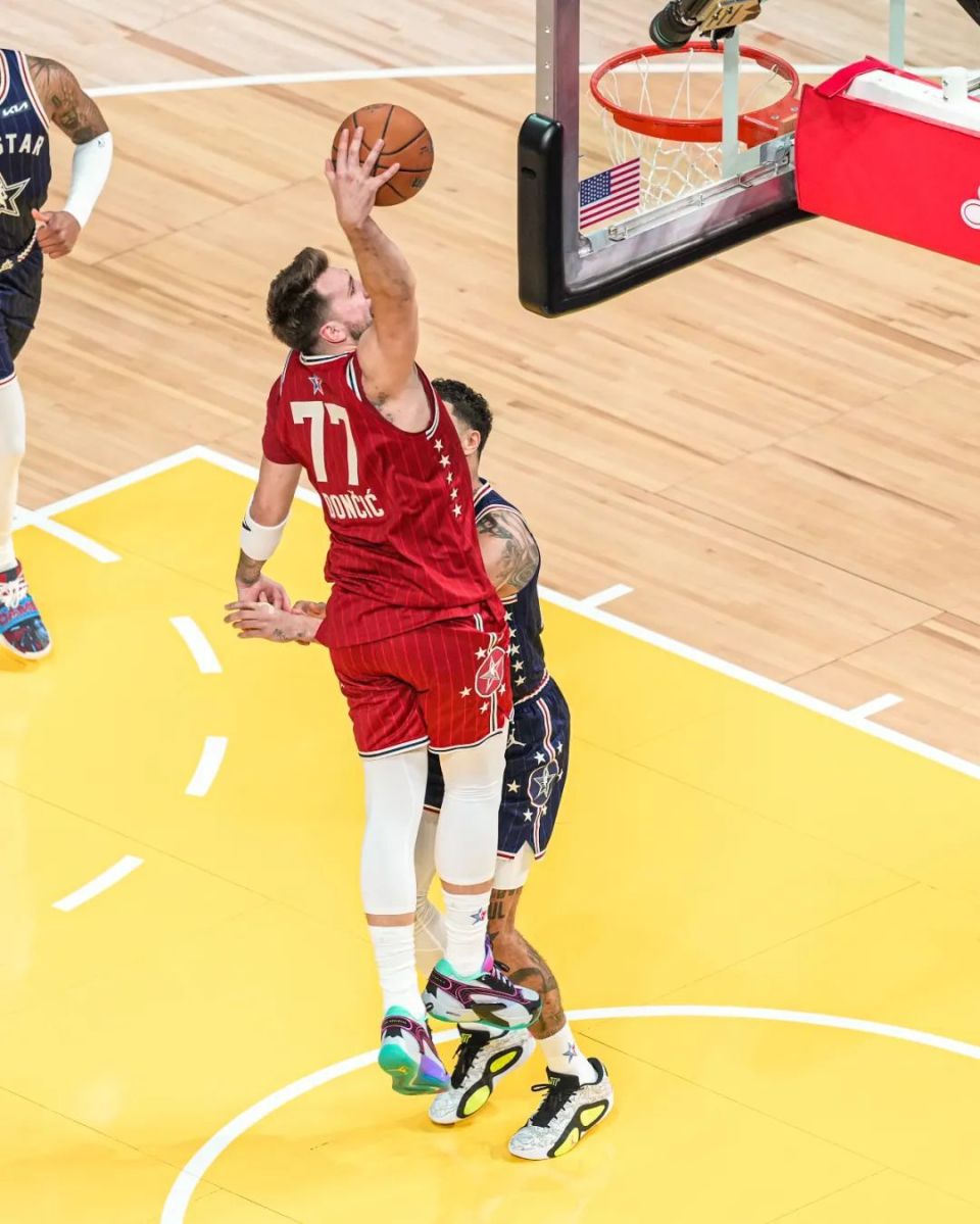 关于全明星赛赛后再迎强敌，成都蓉城主帅复盘，主帅态度——震撼外界，团队化学反应显著的信息