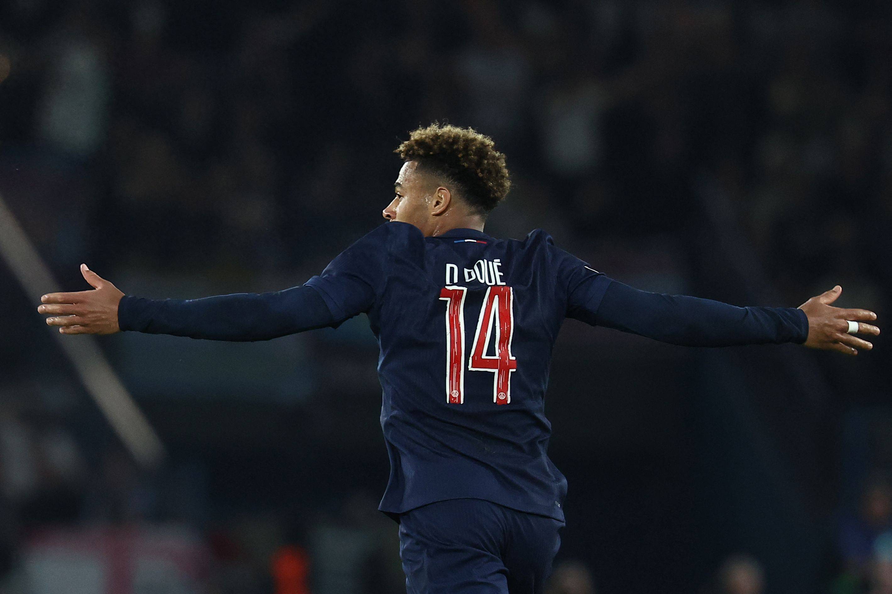 问鼎国际- 内马尔是西班牙队的吗 