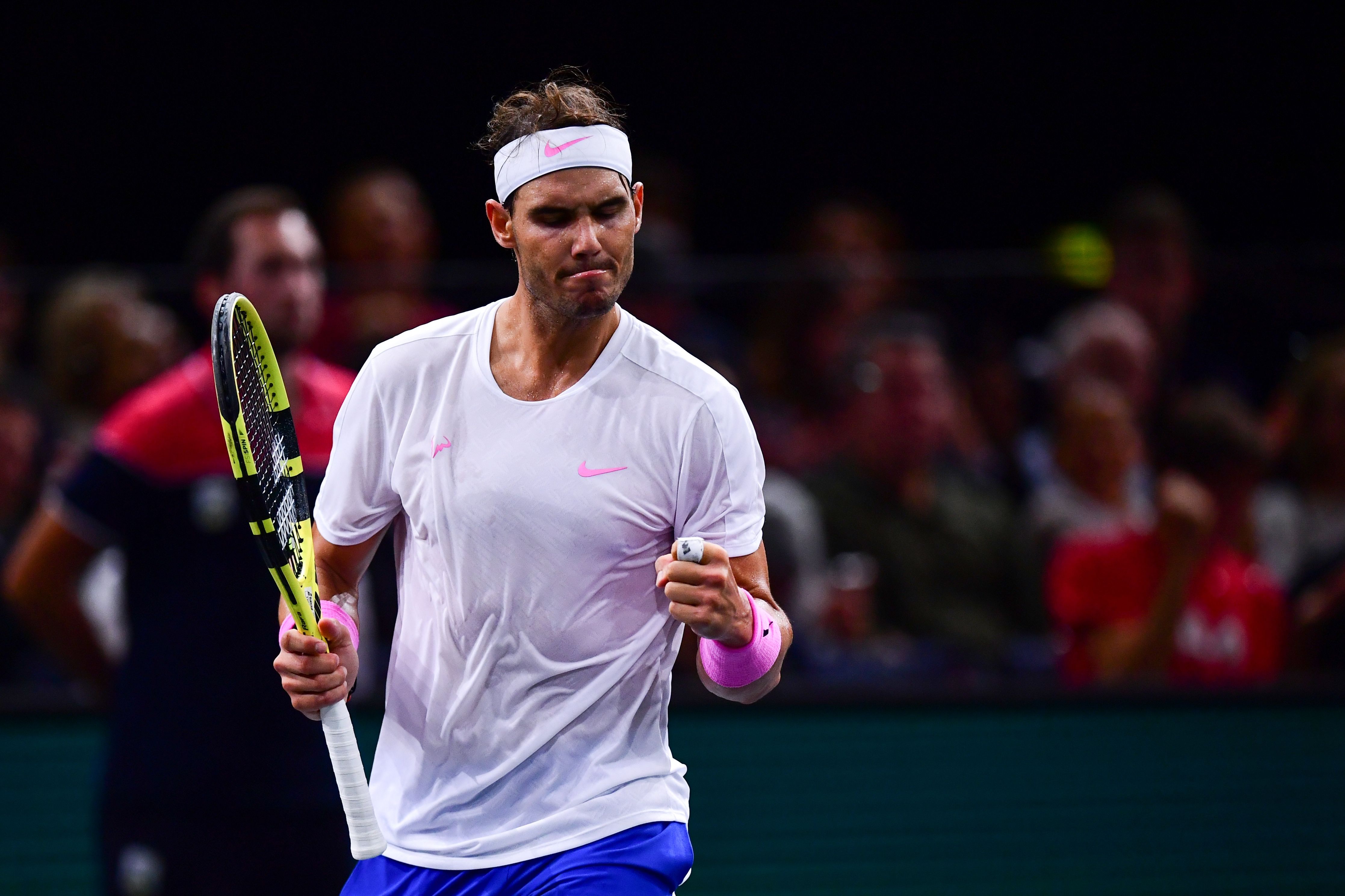 问鼎国际-包含纳达尔迎来十二赛季高光表现，塞尔维亚队球迷沸腾！的词条